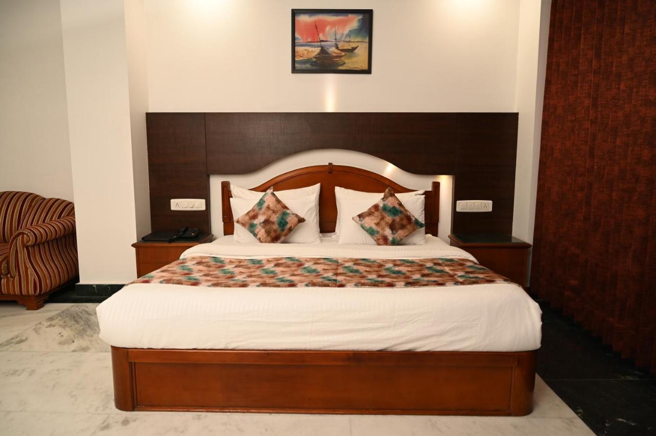 Hotel Lawrence Amritsar Exterior foto